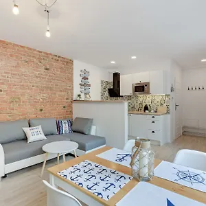 https://lion-apartments-la-playa.gdanskhotel.org